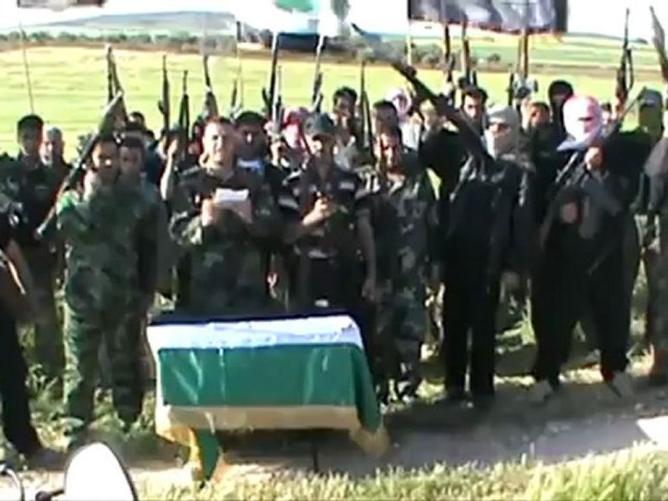 فري برس ادلب خان شيخون تشكيل كتيبة الشهيد محمد عباس23 4 2012 Idlib