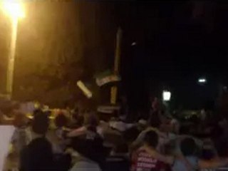 فري برس ديرالزور مسائية احرار حي القصور22 4 2012 DeirezZor Syria