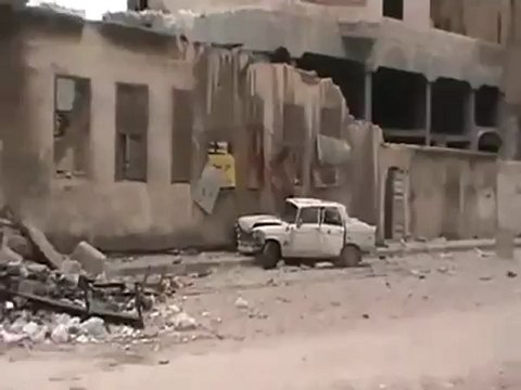 فري برس حمص جورة الشياح آثار الدمار 22 4 2012 ج2 Homs Syria