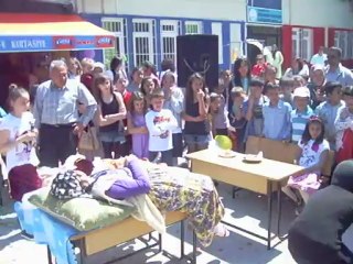 Deniz ve Nasreddin Hoca - 23 Nisan 2012