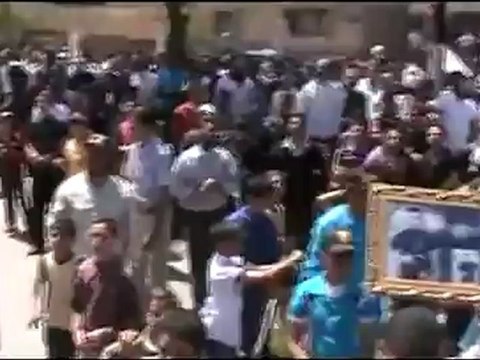 فري برس حمص الرستن مظاهرة حاشدة بوجود المراقبين 22 4 2012 Homs Syria