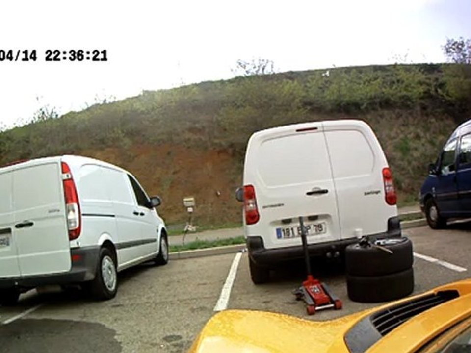 CLIP0027
