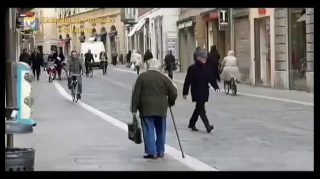 Ravenna - Promotore finanziario truffa anziani (17.04.12)