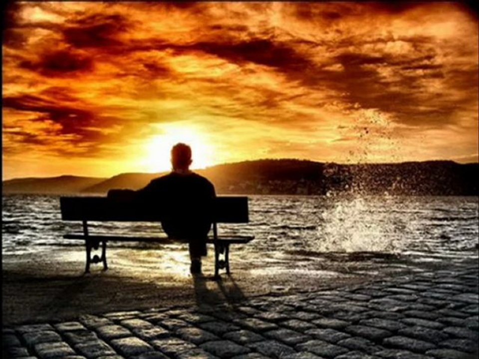 Ali  KINIK    "KÜSTÜN MÜ "