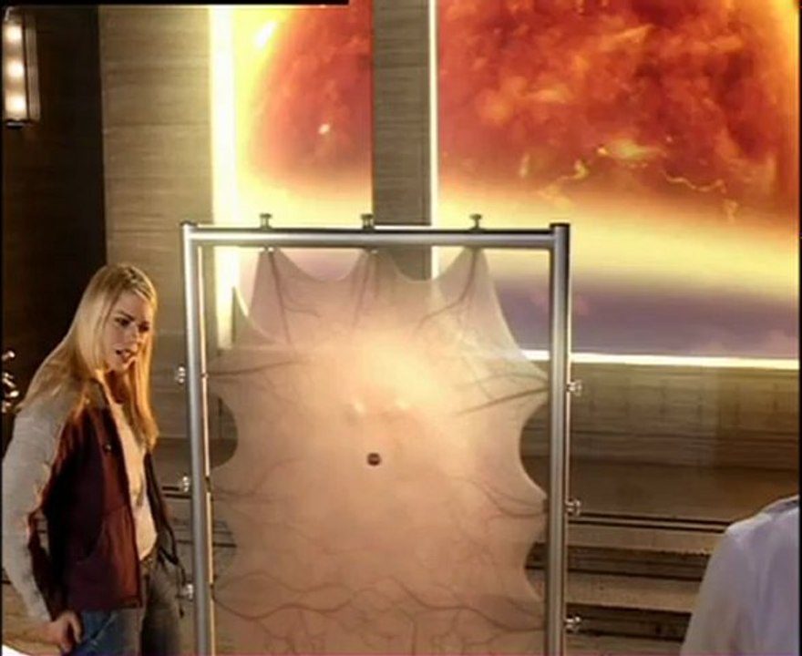 docteur who saison 1 episode 2 la fin du monde