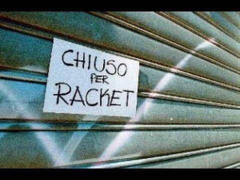 Napoli - Le Istituzioni in campo contro il racket