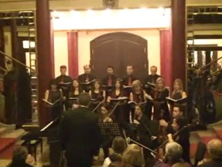 Kadıköy A Cappella Oda Korosu - April Is In My Mistress Face