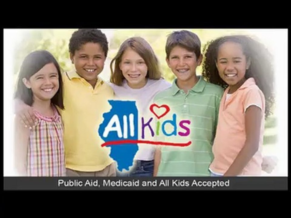 Lake Bluff IL Orthodontic Treatment with Braces for Children on Public Aid, Medicaid and All Kids near Lake Bluff Illinois.