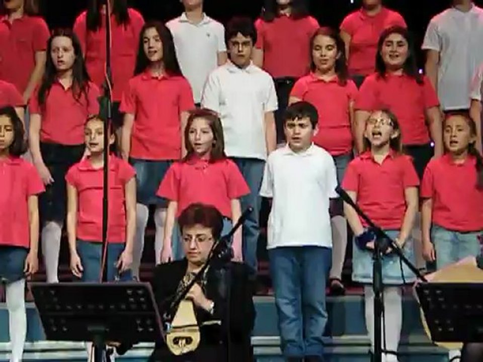 TRT ANKARA RADYOSU TSM ÇOCUK KOROSU 21.04.2012 KONSERİ BL.1