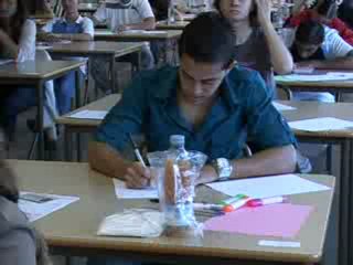 Début des épreuves du bac au lycée Vincendo