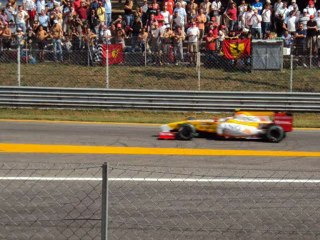 I SAW HER STANDING  THERE - LES PAPIS ROCKSKA