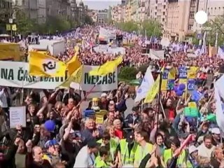 Governo ceco in crisi chiede la fiducia in parlamento