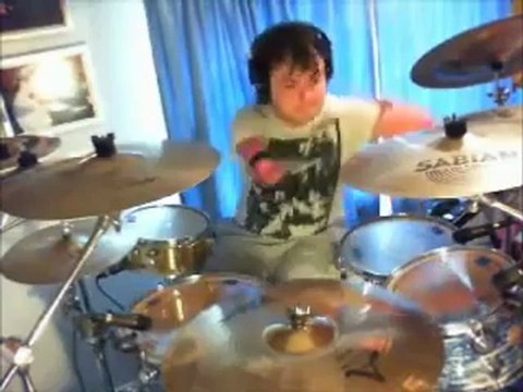 Un batteur sans bras fait un cover de Carly Rae Jepsen