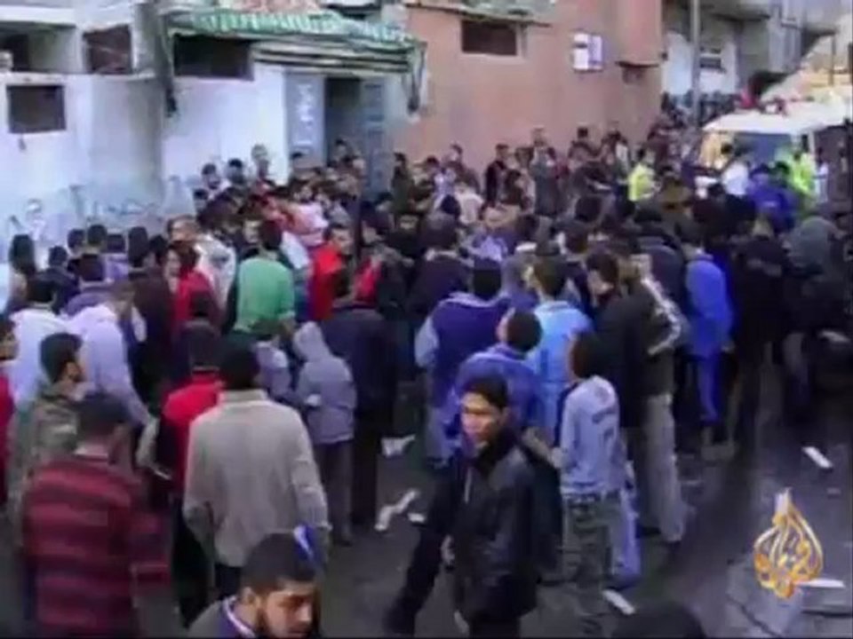 إسرائيل تقصف مواقع عدة على الشريط الحدودي بين غزة ومصر