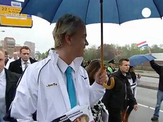 Hollanda'da Wilders'in yeni kozu Avrupa karşıtlığı