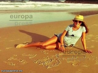 Ambrosio posa desnuda y embarazada