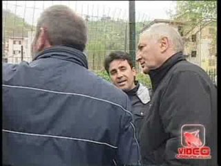 Napoli - Morcone visita la discarica di Pianura