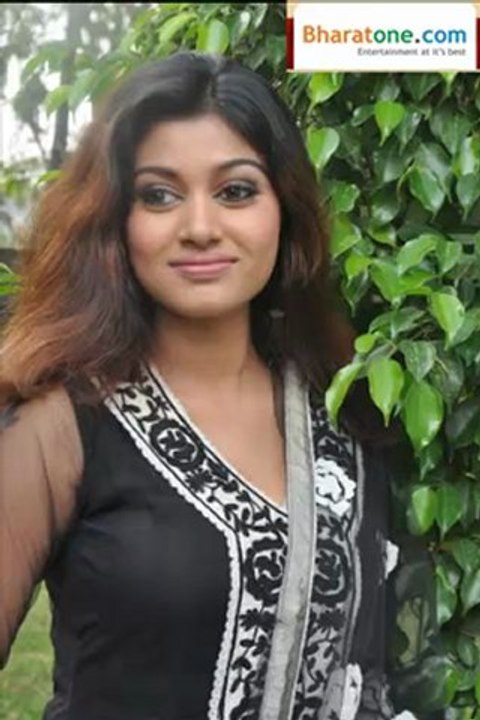 Tamil actress Oviya At Kalakalappu Movie Audio Launch