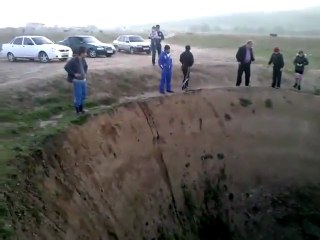 Enorme trou au Daghestan