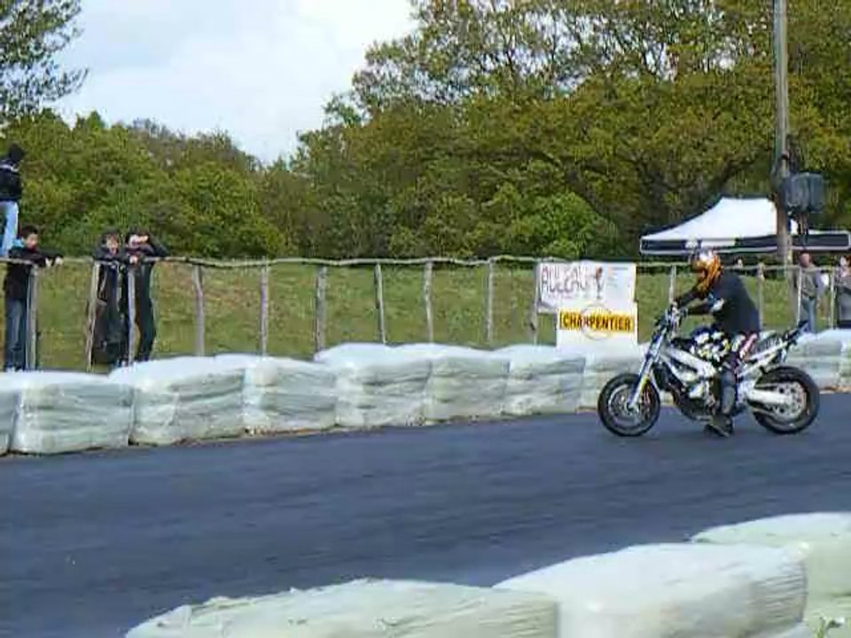concour de stunt moto bournezeau
