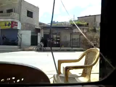 فري برس ادلب حاس تحركات الجيش بالبلدة 24 4 2012 Idlib
