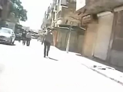 فري برس حماه المحتلة إضراب عام في شارع إبن الرشد وسوق الحدادين 24 4 2012 Hama