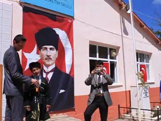 Gülek Atatürk İ.Ö.O. 23 Nisan 2012 3. Sınıf Mahmut Sert - Menekşe Şarkısı
