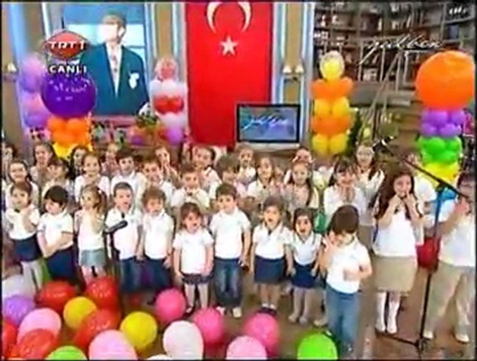 GÜLBEN -Minik Öğrenciler ile 23 Nisan Ulusal Egemenlik ve Çocuk Bayramı Özel Gösterisi 24.04.12