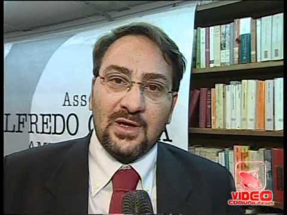 Pomigliano (NA) - Classe Operaia - Storia della Fiat di Pomigliano (11.04.12)