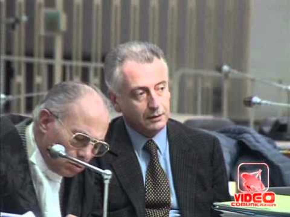 Napoli - De Lorenzo e Pggiolino condannati a pagare per danno d'immagine (13.04.12)