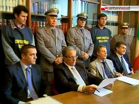 TG 18.04.12 Scarti animali in catena alimentare: frode da 3,3 mln di euro, 68 indagati