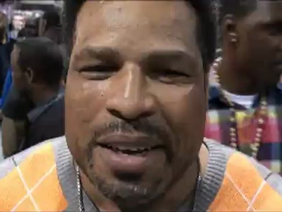 "KSI Barber Reviews" by Alan Rudd on BLACK MEN TAPER HAIRCUTS. He talks about his TAPER FADE HAIRCUT