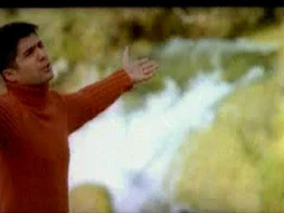 Özcan DENİZ     "ASLAN  GİBİ"