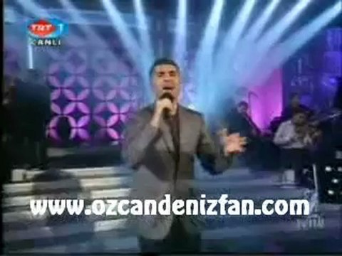 Özcan DENİZ AH O GÖZLERİN