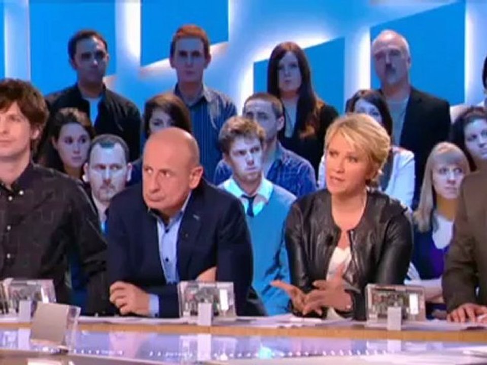 Le Grand Journal CANAL+ 23/04/2012
