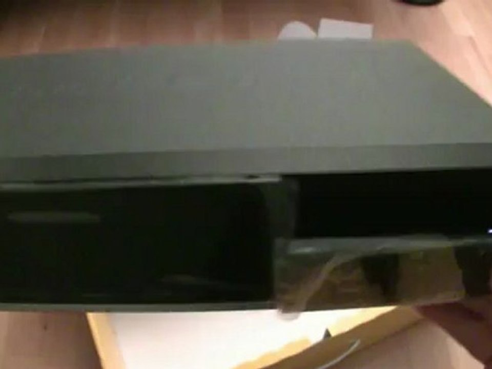 TechniSat Digicorder ISIO S Unboxing