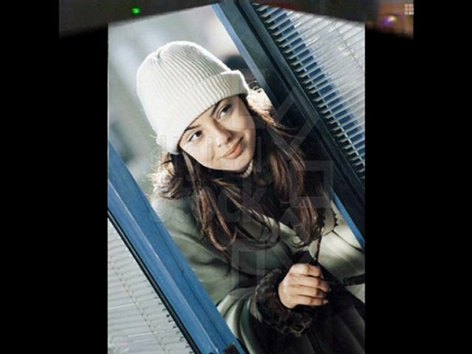 ebru gündeş cumartesi