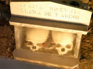 Napoli - Il Cimitero delle Fontanelle