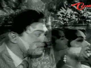 Dr.Chakravarthy Songs - Nijam Cheppava - ANR - Savitri