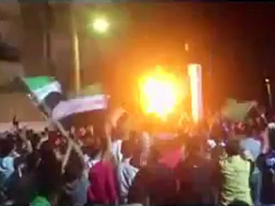 فري برس ديرالزور احرار 15اذار للتغيير مسائية الجبيلة  24 4 2012 DeerALzoor