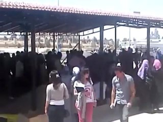 فري برس ديرالزور  مظاهرة كلية الاداب 24  4  2012 DeerALzoor