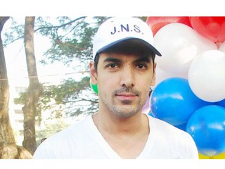 Hot John Abraham Denied To Direct A Film - Bollywood News