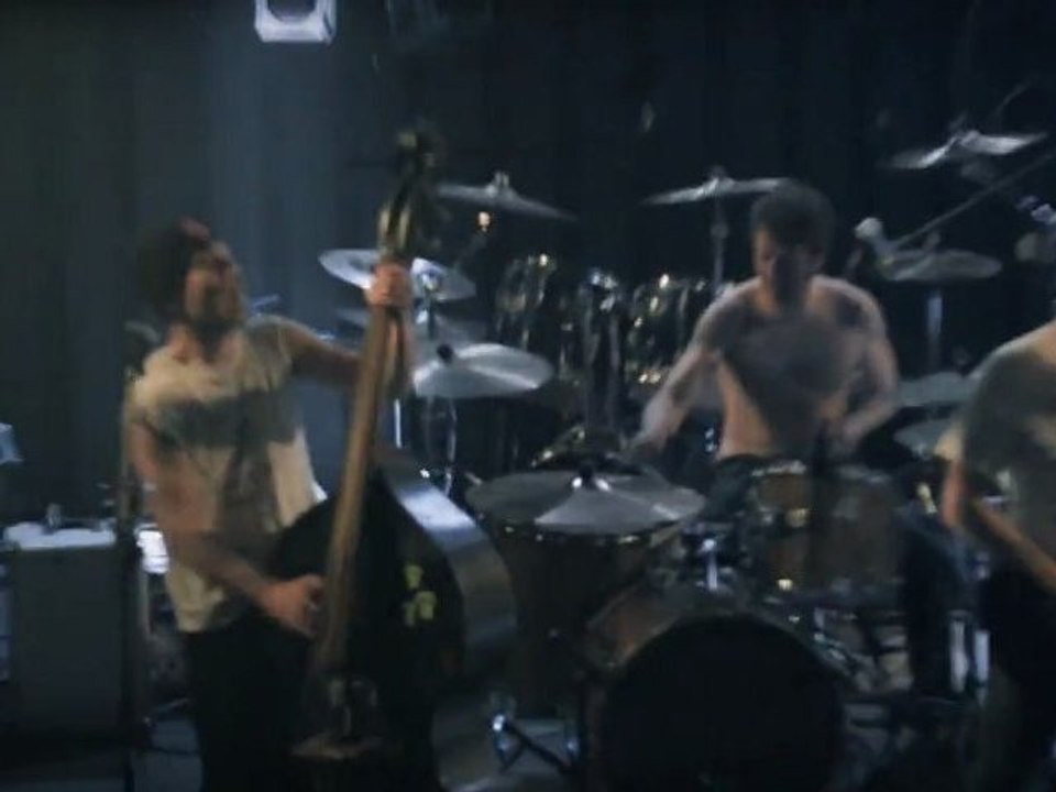 Hellbats-The Comedian-exctract from "Kiss your World Goodbye" Impetus Montbéliard Palot Palot