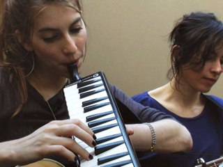 BOY, "Skin" - session acoustique