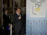 Berlusconi - La battuta sulla Bindi