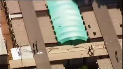 Australia - Detenuti sul tetto della prigione di Darwin