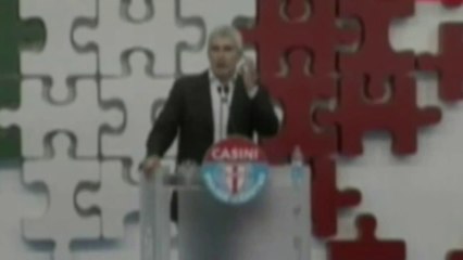 Casini - Basta campagna acquisti, il governo si dimetta