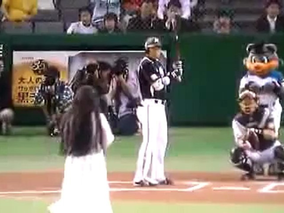 貞子始球式