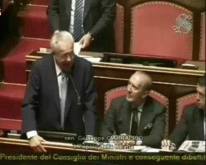 Ciarrapico - Il traditore Fini ha già ordinato le kippah