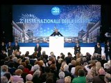 Milano - Berlusconi alla festa del Pdl - L'Alitalia